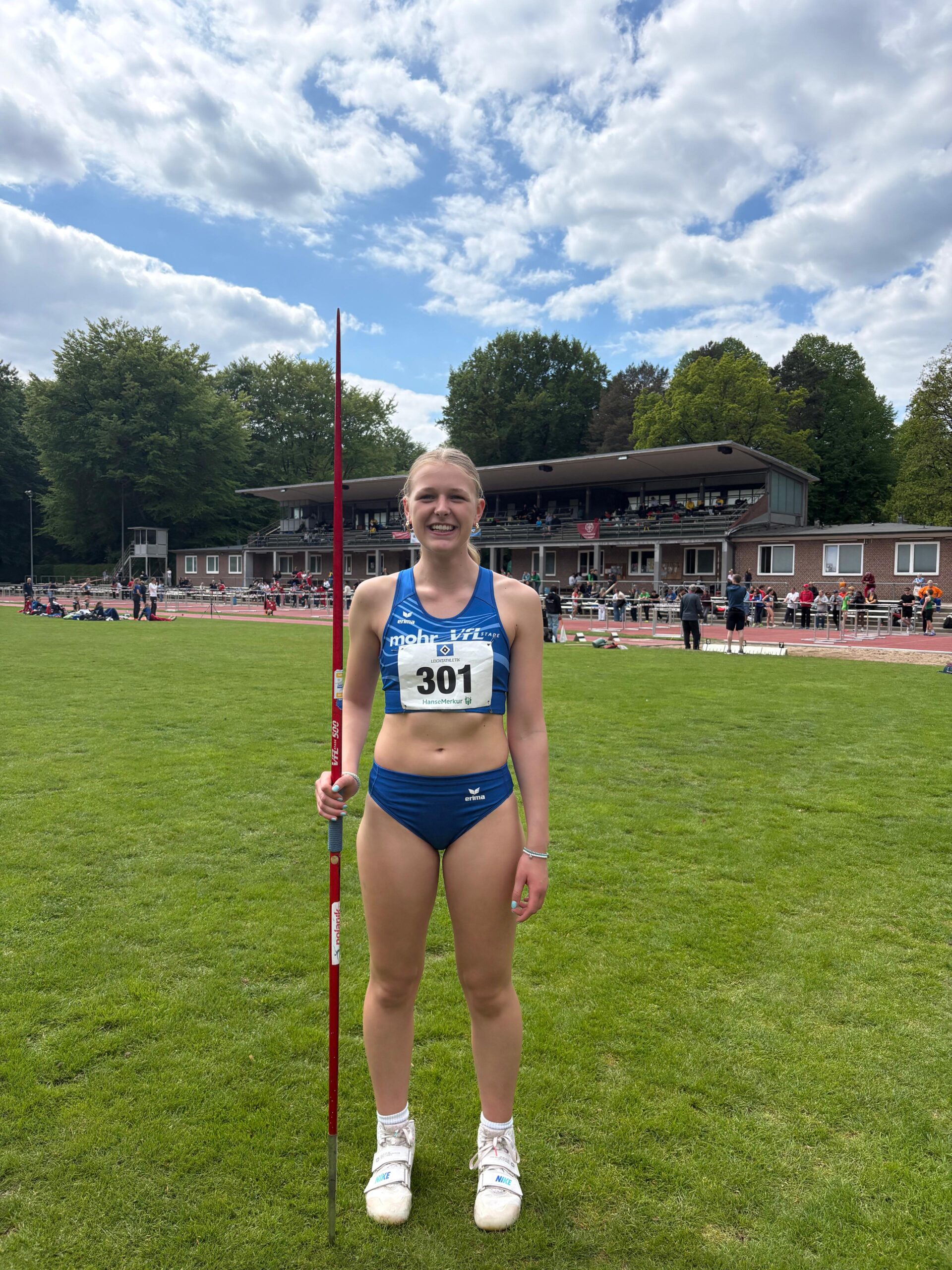 Greta Pauli knackt Kreisrekord und wirft DM-Quali